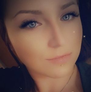 Meet your Posher, Cori